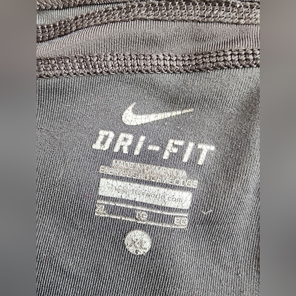 Nike Pro Dri-Fit Compression Gray Capri Workout Leggings SZ XL - Picture 6 of 9